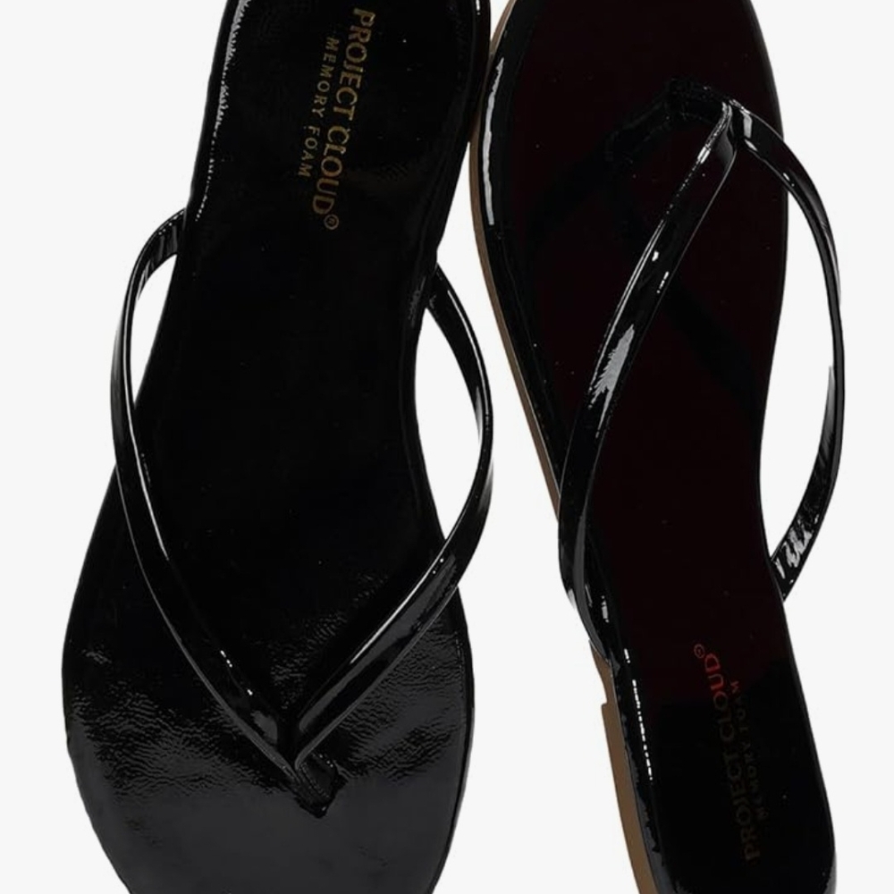 NWT Project Cloud Patent Leather Flip Flop Sandals.